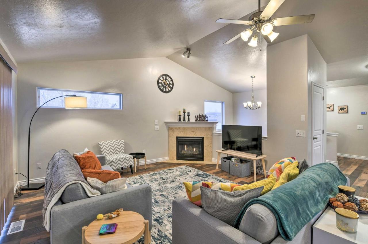 Cozy Anchorage Townhome Less Than Half Mile To Jewel Lake! מראה חיצוני תמונה
