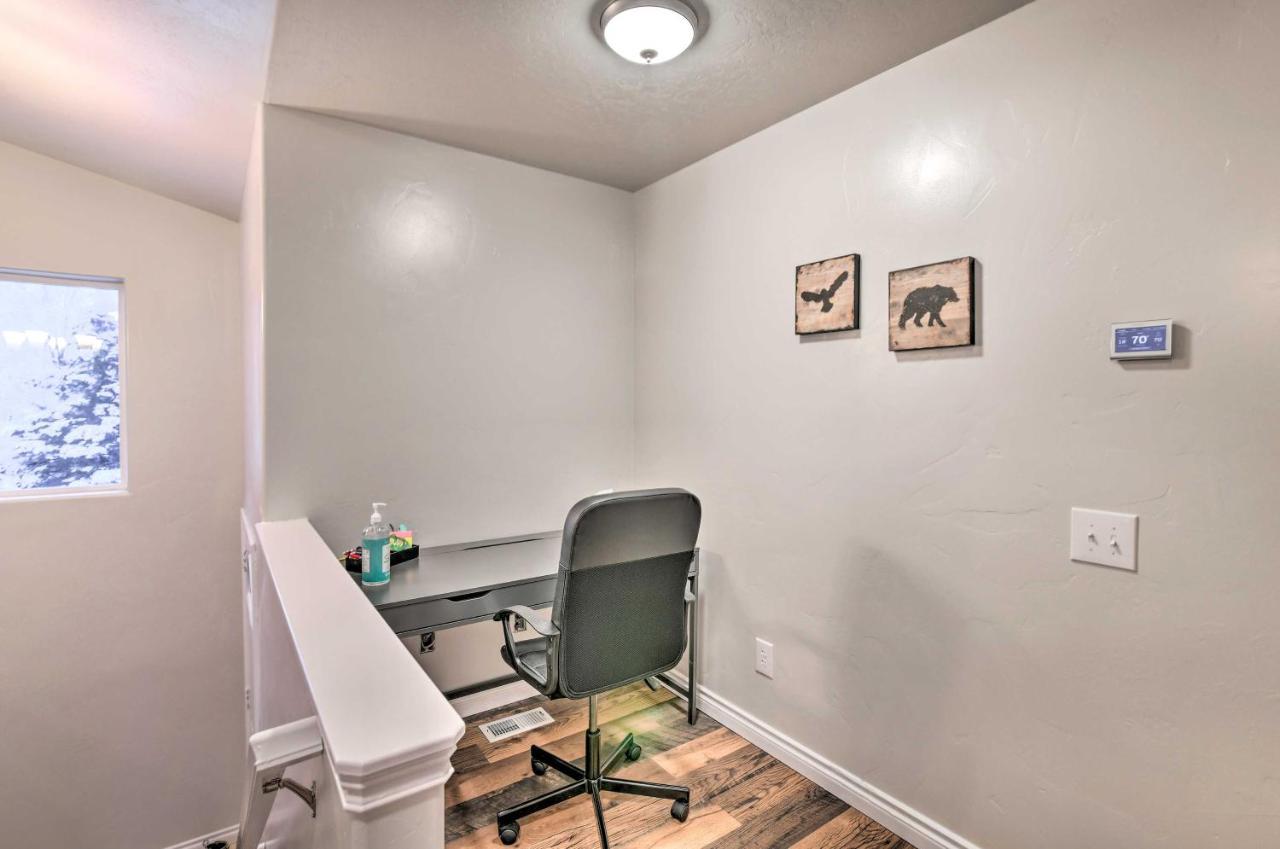 Cozy Anchorage Townhome Less Than Half Mile To Jewel Lake! מראה חיצוני תמונה